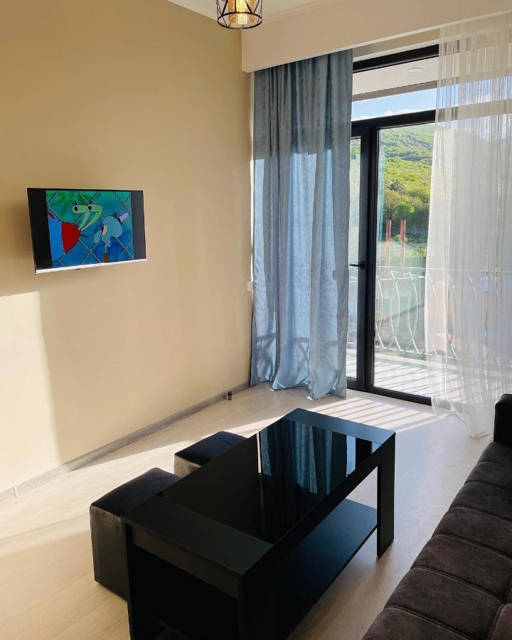 Apartamento Tsaghkadzor Alvina complex Exterior foto